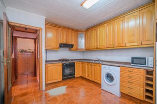 Xalet a Sant Salvador de Guardiola. Casa independiente en el calvet vida en planta baja, gran parcel
