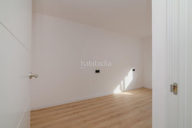 Foto 6d0a4af0-f5f6-4387-9c89-3bdc0c44ade1. Pis a Escodines Manresa