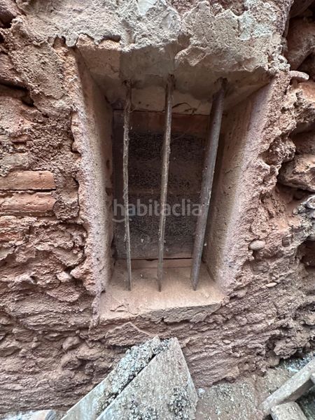 Foto c2b7620a-cb53-42f6-897b-d00ff3d24da1. Edifici a Sant Joan de Vilatorrada