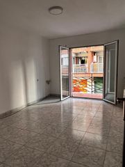 Affitto Appartamento in Poble Nou. Piso de alquiler zona poblenou de manresa