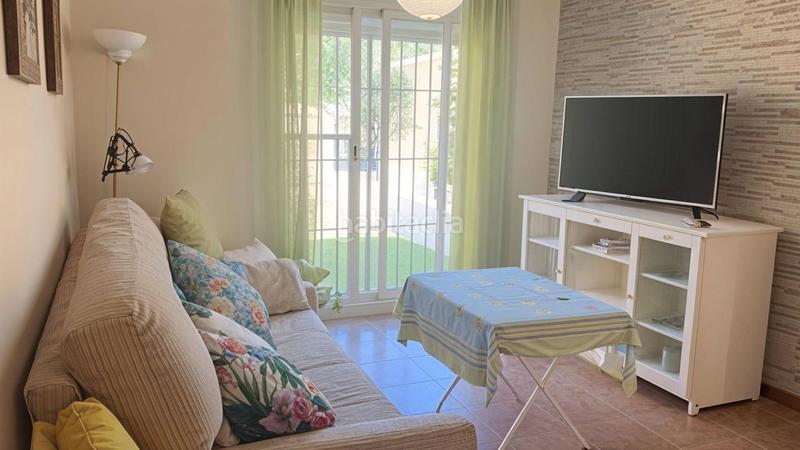 Foto 171fd1b2-7f26-4984-a110-969b8ef63fcc. Casa adosada tu hogar familiar adosado con jardín y parque infantil en Ayamonte