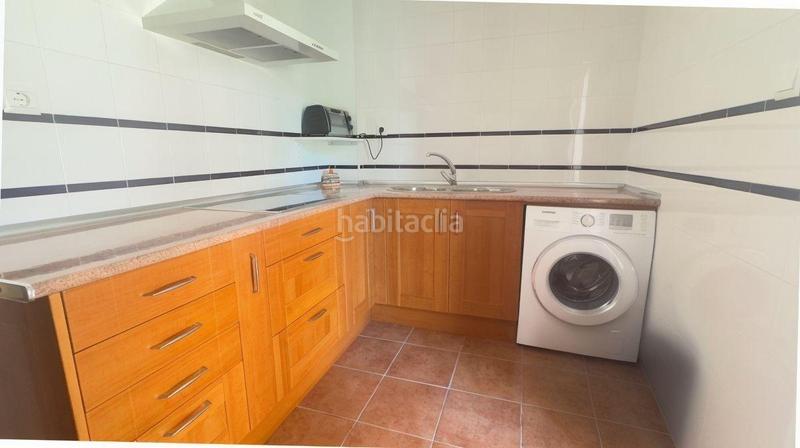 Foto 66f946e1-3744-4c0c-b718-7f616296b067. Casa adosada tu hogar familiar adosado con jardín y parque infantil en Ayamonte