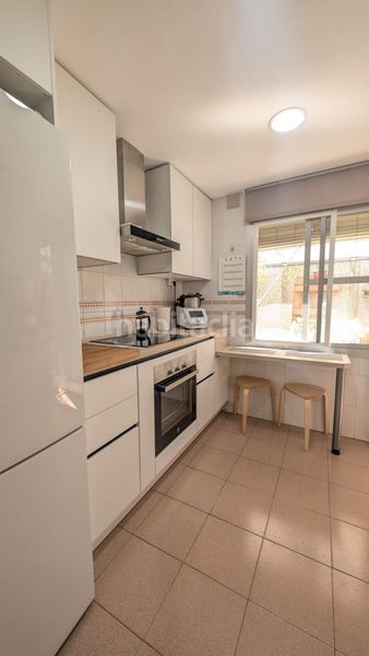 Foto eedec1ab-21d6-4e8d-8631-acc012abe135. Pis amb aparcament a Poniente-Norte - Miralbaida - Parque Azahara Córdoba