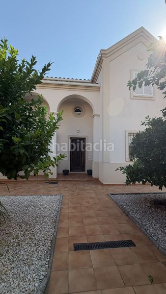 Foto 586e7798-1cce-4492-ac1b-dd07c3a386f3. Casa amb calefacció aparcament piscina a Paraíso Arenal - La Colina Córdoba