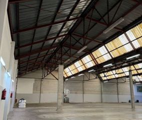 Miete Fabrikhalle in El Juncal - Vallealto