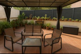 Flat in Poble Sec. ?? planta baja familiar con gran terraza en el centro de igualad