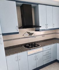 Casa adosada en Llevant. Casa en venta en igualada