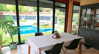 Chalet in Hostalets de Pierola (Els). Esta magnífica propiedad a tan solo 5 minutos de collbató te ena