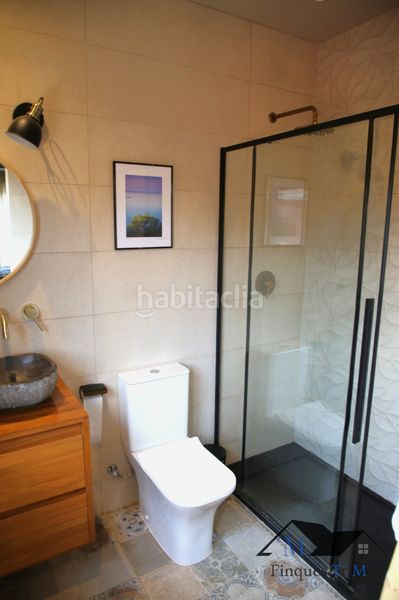 Foto c6477e53-ba0a-463b-9978-a78936cbd7e7. Xalet amb calefacció aparcament piscina a Hostalets de Pierola (Els)