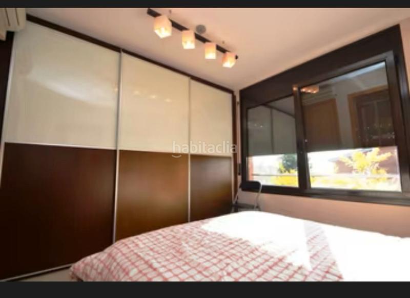 Foto 89aaaeb4-7109-4f4a-a240-039d97a742d1. Chalet con riscaldamento parcheggio piscina in Les Comes Igualada