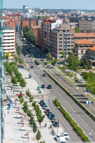 Foto 59bfe36b-4ea5-44e4-9a29-363670f9e661. Piso 125m<sup>2</sup> en paseo arco de ladrillo 66 en Ciudad de la Comunicación - Arco Ladrillo Valladolid