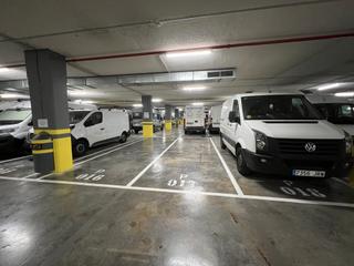Lloguer Aparcament cotxe a Polígono ind. ibarzaharra-sestao poligonoa 1. Ultimas plazas!! plaza de parking techada con servicios para fur