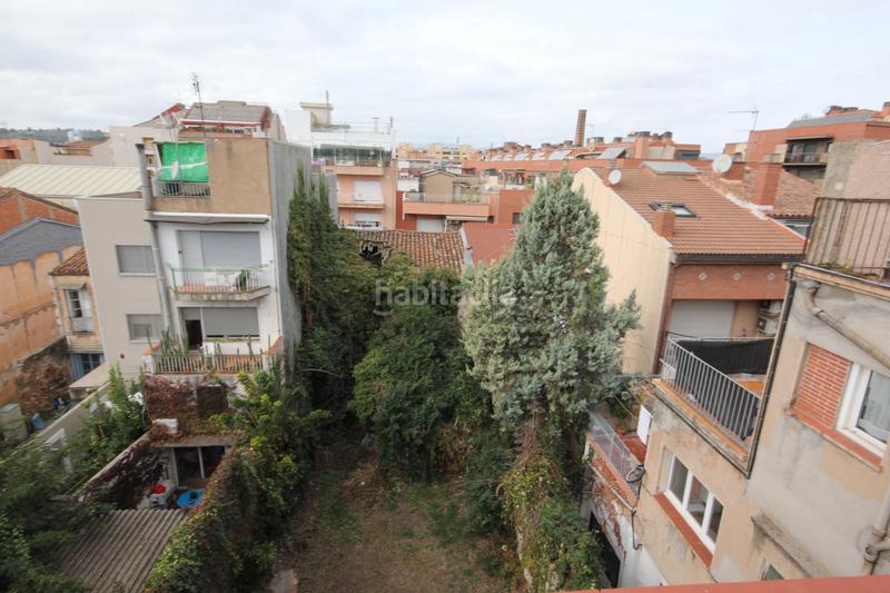 Foto 552630c3-a838-4ebf-b34a-f16148da1fa1. Casa adossada a Joan Prim Granollers