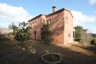 Maison à Roca del Vallès (La). Casas independiente ideal para famílis numerosas