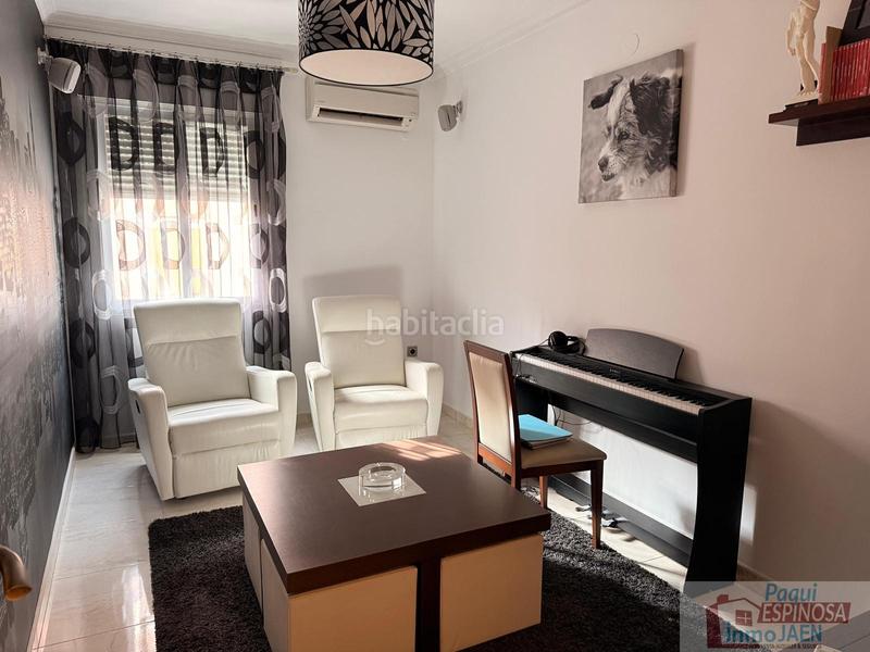 Foto ddf63bdd-ca7b-4b66-b95e-8dd849f8ffb9. Piso  en Torredonjimeno
