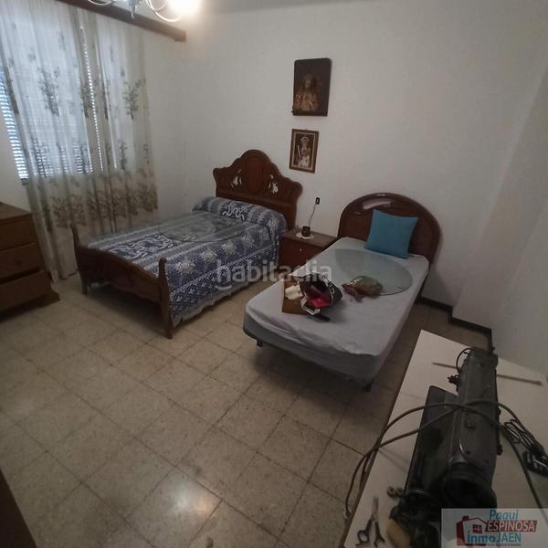 Foto 4c69d80a-7aee-4e07-bee0-921241743cc1. Casa  en Torredonjimeno