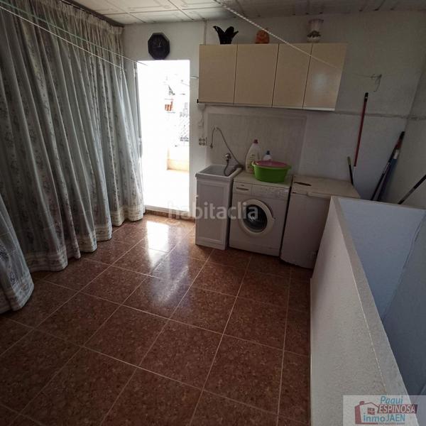Foto aa2d98c5-d04f-4793-b451-3af007e8fa07. Casa  en Torredonjimeno