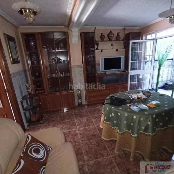 Foto d60e53af-bfb7-4d36-82bc-573cbac22093. Casa  en Torredonjimeno
