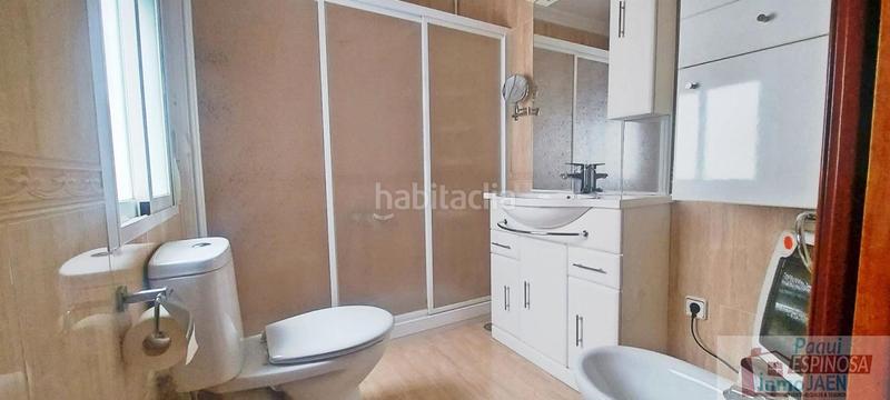 Foto f18fc26b-4789-4b0c-b3eb-99af5677f50e. Casa  en Torredonjimeno