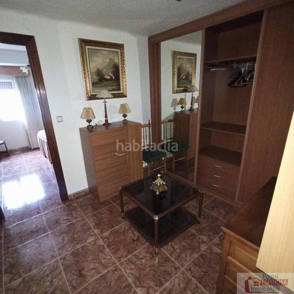 Foto fac9aee3-71cf-4a71-b824-50821e15a043. Casa  en Torredonjimeno