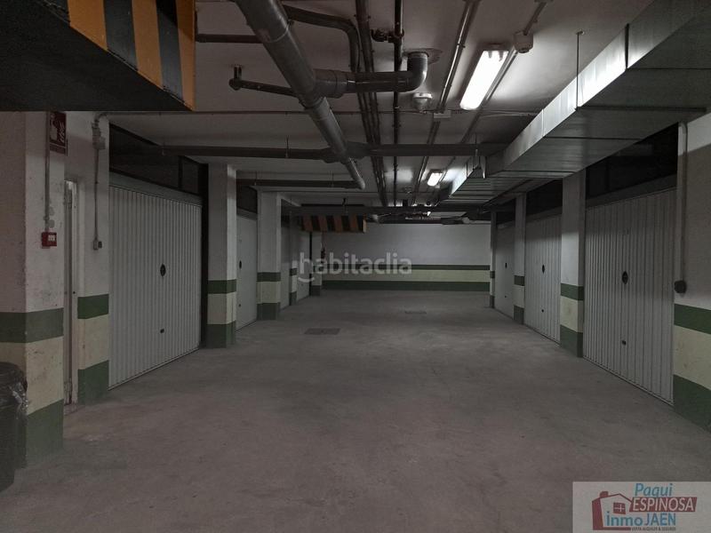 Foto 0aa639d8-c7e3-4f82-b6db-64795e80144f. Parking coche garaje en Torredonjimeno