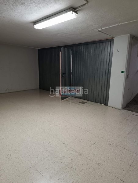 Foto d1ee27e5-e92c-4b89-8b3a-d1a907872700. Aparcament cotxe a Torredonjimeno