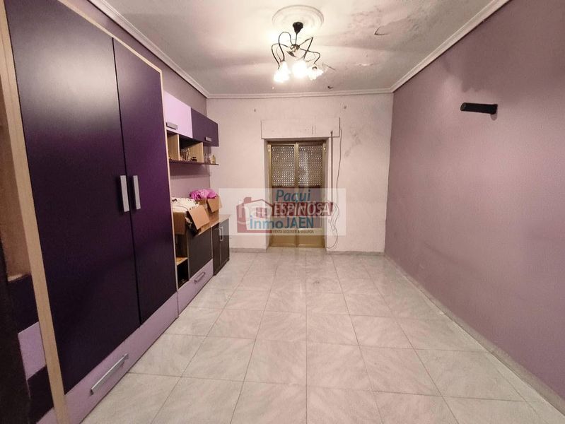 Foto af87a279-f8ad-41fc-80af-0ec0a22cdfb4. Casa  en Belén - San Roque Jaén