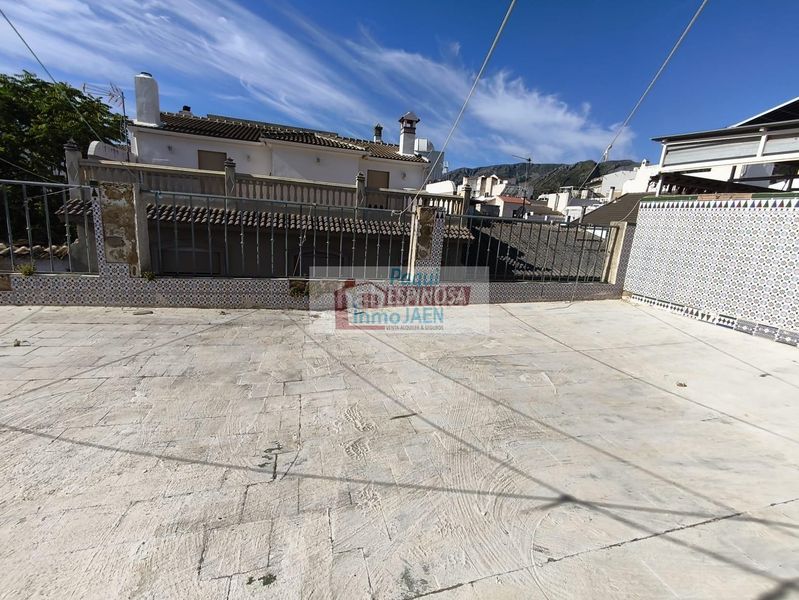 Foto c41e1b1c-d65d-4ce4-b9e7-ff96dc180a56. Casa  en Belén - San Roque Jaén