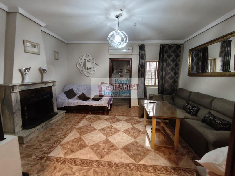 Foto fd2913c5-7b61-429c-9fa9-995a0bc5d363. Casa  en Belén - San Roque Jaén
