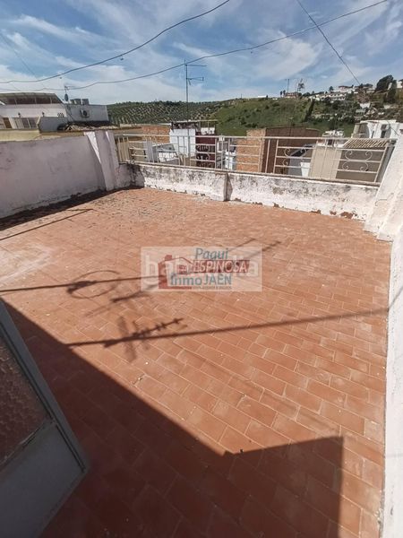 Foto dd3d5622-6e54-42db-adab-2bd35161b054. Casa amb aparcament a Torredonjimeno