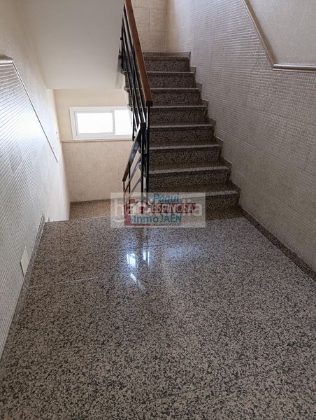 Foto efeff22a-5d46-4c9e-9d16-a950934a4388. Piso  en Martos