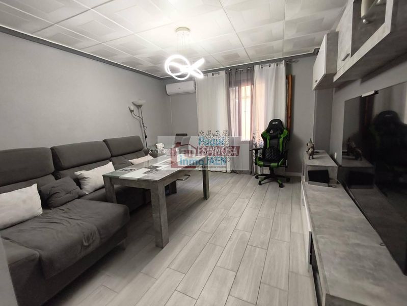 Foto e88725b8-ac59-4f84-b70e-bbf35e424604. Pis a Torredonjimeno