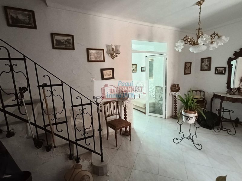 Foto 4e4e361d-4108-418c-8cb1-3939a592635b. Casa  en Torredonjimeno
