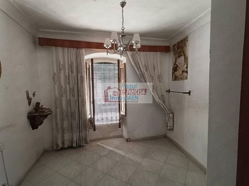 Foto 685df590-5344-41e5-98b7-7e14239a3360. Casa  en Torredonjimeno