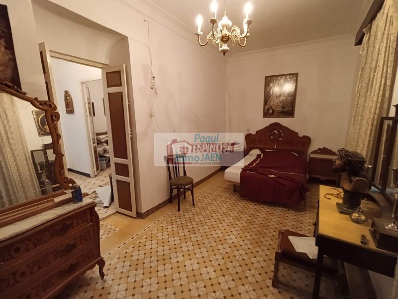 Foto a738a14b-ffd9-4632-b510-2f5e3569bbb1. Casa  en Torredonjimeno