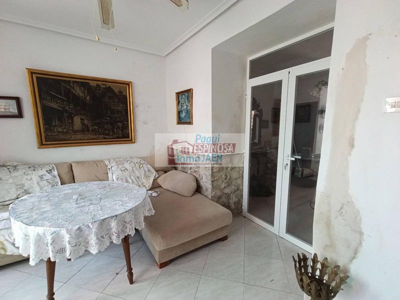 Foto dacc0e46-106c-466a-95f5-c4a9bc370b94. Casa  en Torredonjimeno