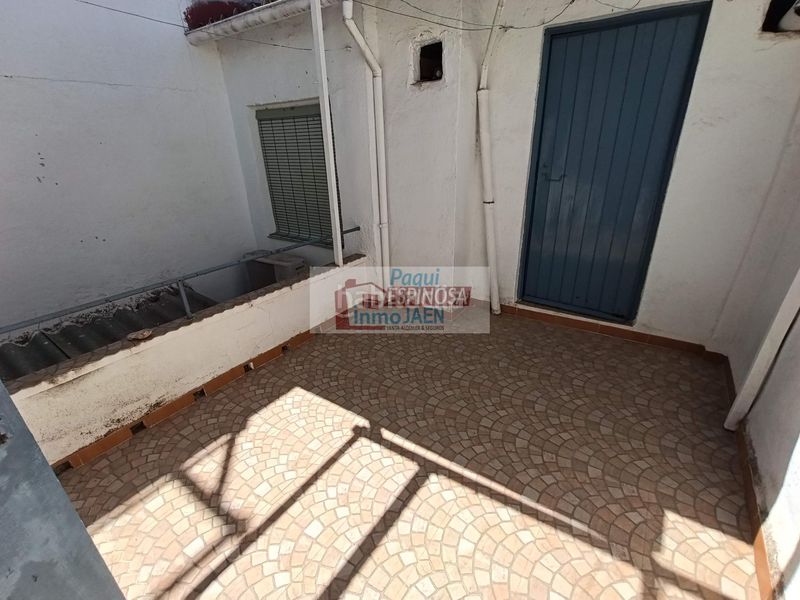 Foto 622fb1f5-8a4f-4a9f-9624-9f5ee853eb33. Casa  en Torredonjimeno