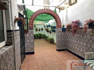 Casa a Torredonjimeno. Torredonjimenocasa