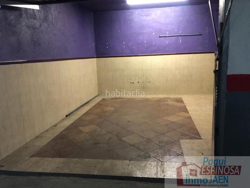 Foto 7bf6dcdc-c633-4fe0-bc38-8e453448dd9c. Aparcament cotxe a Torredonjimeno