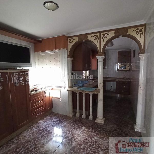 Foto f01d2ff9-f255-412b-b9ab-9c47660f2287. Piso  en Torredonjimeno