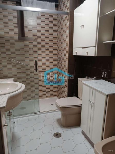 Foto a68ab6f7-a45f-44d0-b9b8-3df14a5f15da. Àtic a n/a 2 a Zona de Plaza de Barcelos Pontevedra