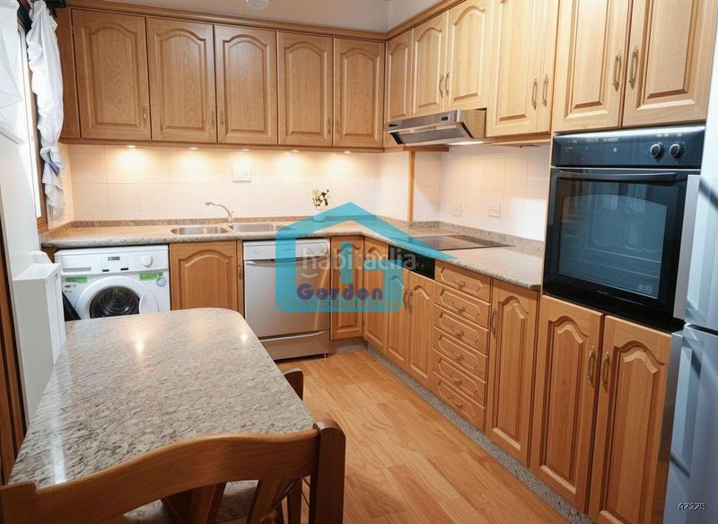 Foto 69d9324e-9a81-4545-9b99-834552919e6f. Penthouse in n/a 2 in Zona de Plaza de Barcelos Pontevedra