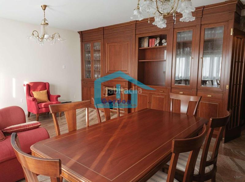 Foto 91332b4a-e17d-4bb8-a46f-b502b6f00bae. Penthouse in n/a 2 in Zona de Plaza de Barcelos Pontevedra