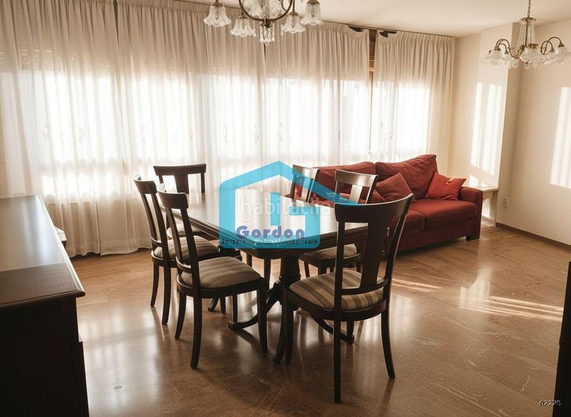 Foto df569d50-7e70-45ff-a179-f22d9eb01fdb. Penthouse in n/a 2 in Zona de Plaza de Barcelos Pontevedra