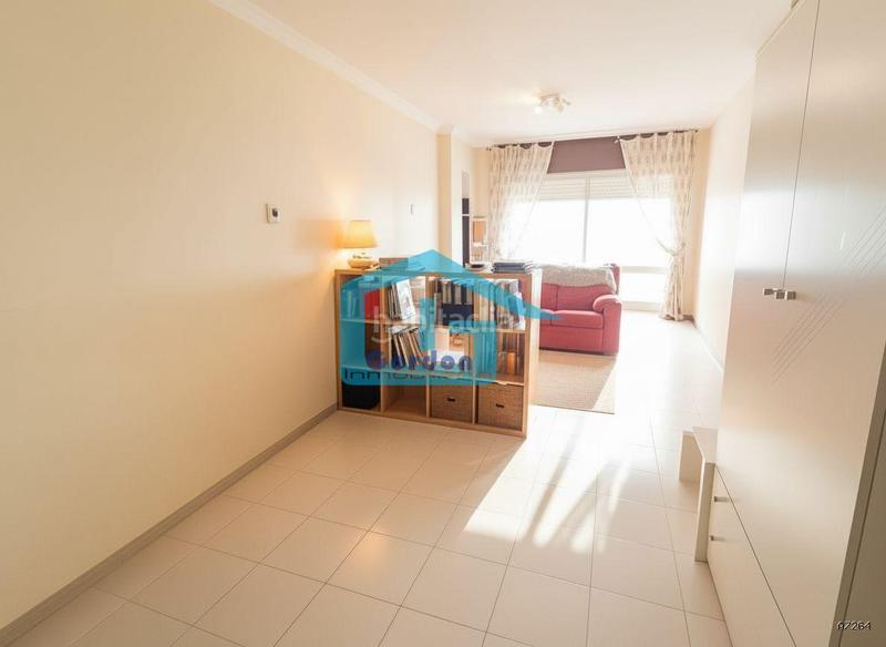 Foto 1cc85c06-97e0-4da0-a198-937580ad61d2. Pis a n/a 9 a Grove (O)