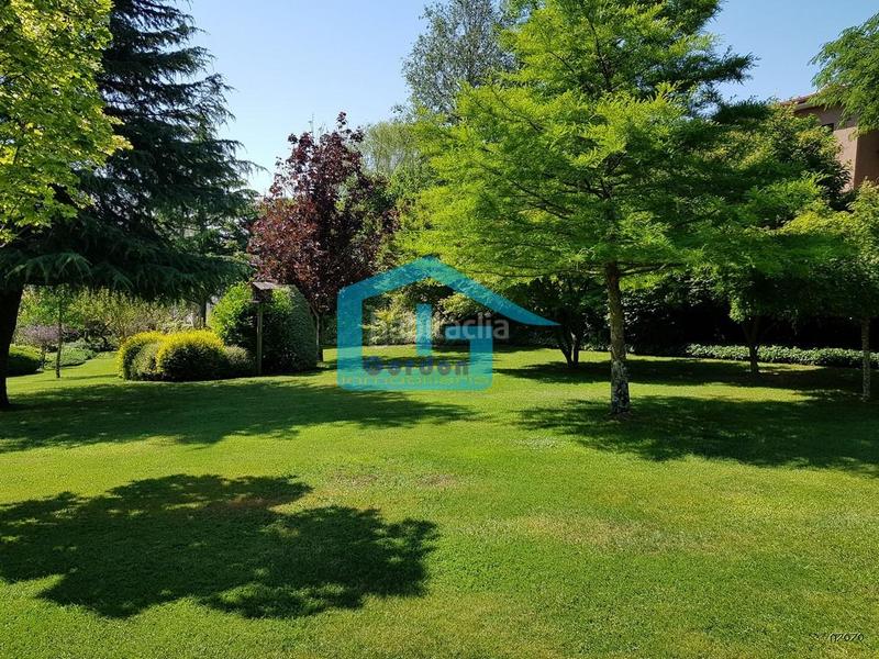 Foto 630c846b-ff1a-4ceb-b184-19c74bac74b0. Xalet a n/a a Vilanova de Arousa