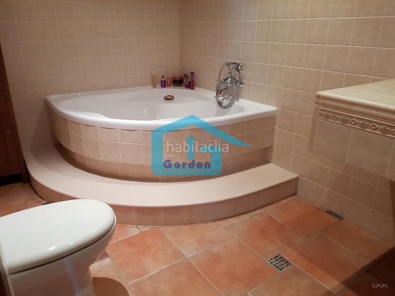 Foto 81f370a5-2c11-4f5b-b2ea-2f6d46c55f5d. Xalet a n/a a Vilanova de Arousa