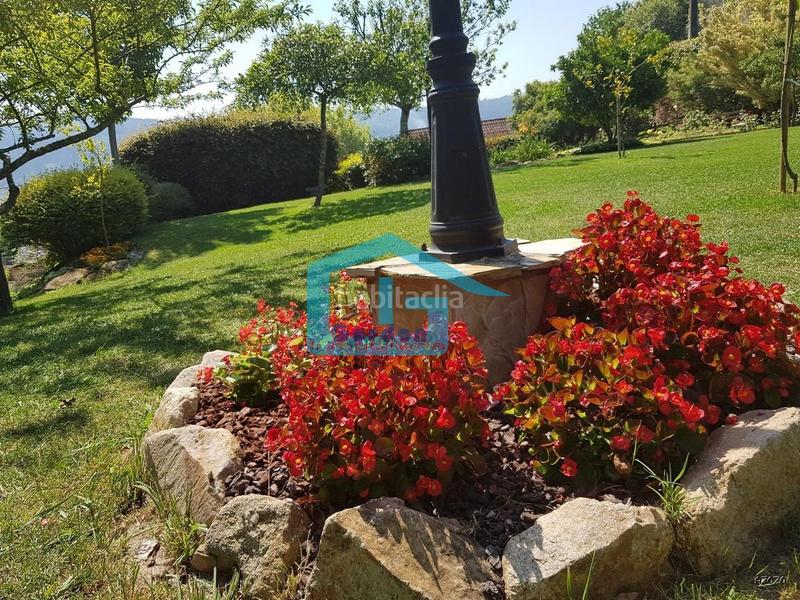 Foto 8c7ba95d-6868-46bb-9fb1-64b9d2014347. Xalet a n/a a Vilanova de Arousa