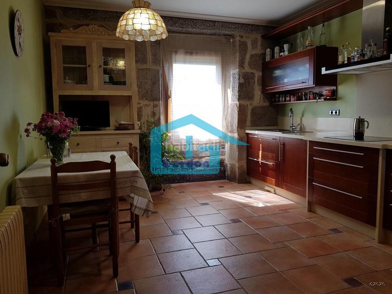 Foto ba7497f7-9189-4bc5-8bfe-b14d7225b982. Xalet a n/a a Vilanova de Arousa