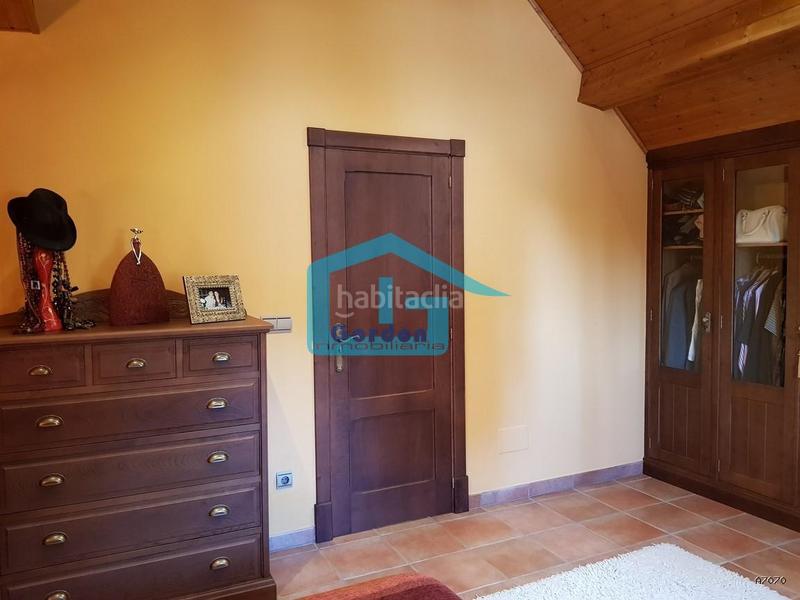 Foto bffe3bf9-3b88-4c49-83b4-e0d2c0f389bc. Xalet a n/a a Vilanova de Arousa